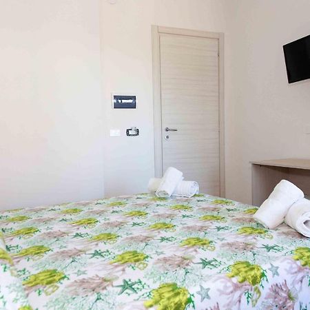 La Perla Rosa Bed & Breakfast Diamante Eksteriør bilde